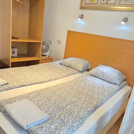 Downtown Gasthuis 3*