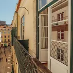 Downtown Гостевой дом 3*
