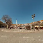 Downtown Гостевой дом 3*