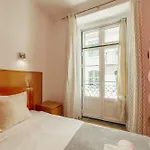 Downtown 3* Лиссабон