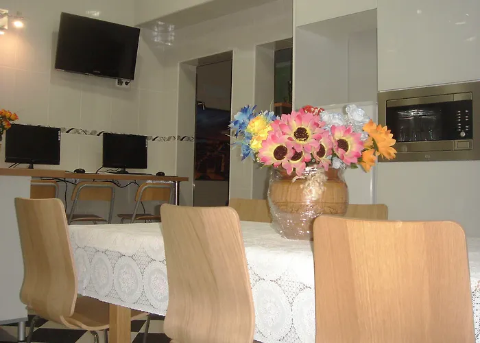 Downtown Pensión 3*