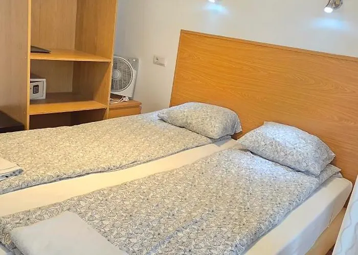 다운타운 게스트하우스 3*