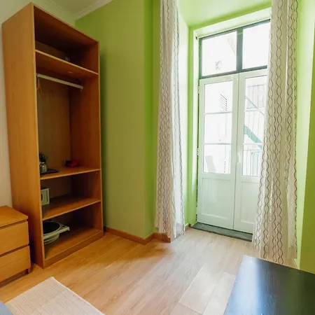 Casa de hóspedes Downtown 3*